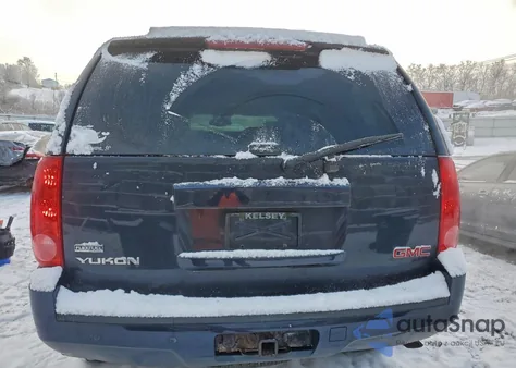 2008 GMC Yukon z USA, uszkodzony, nr VIN 1GKFK13028J131074